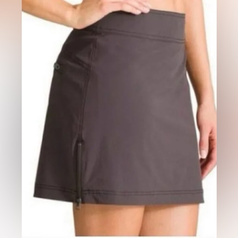 Athleta Jenner Skort size 6
